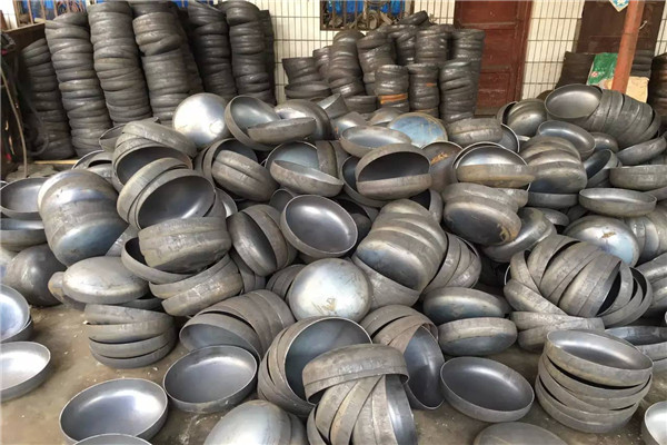 南阳市封头自蔓延陶瓷耐磨弯头 - 排名